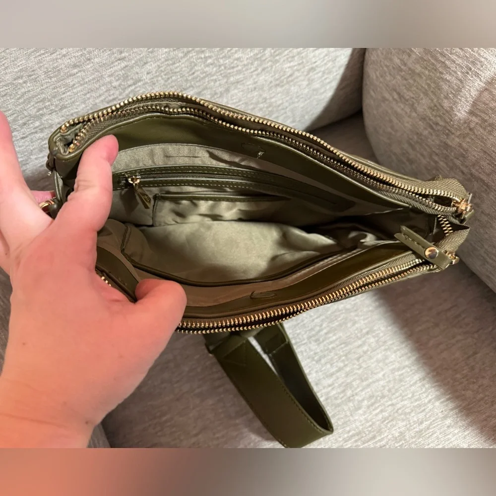 Jujube Day to Night Crossbody